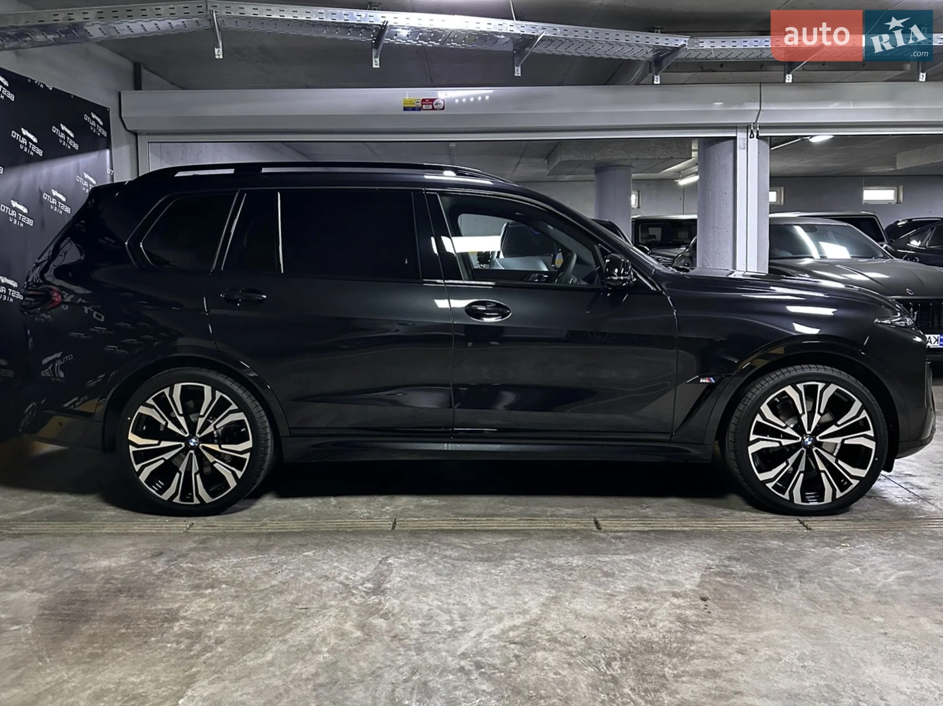 2024 BMW X7 - мініатюра 8