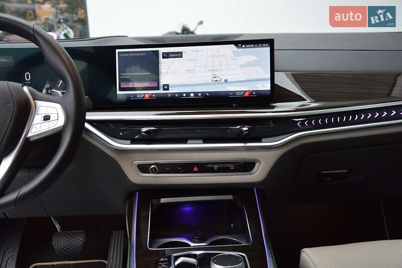 Внедорожник / Кроссовер BMW X7 2023 в Киеве