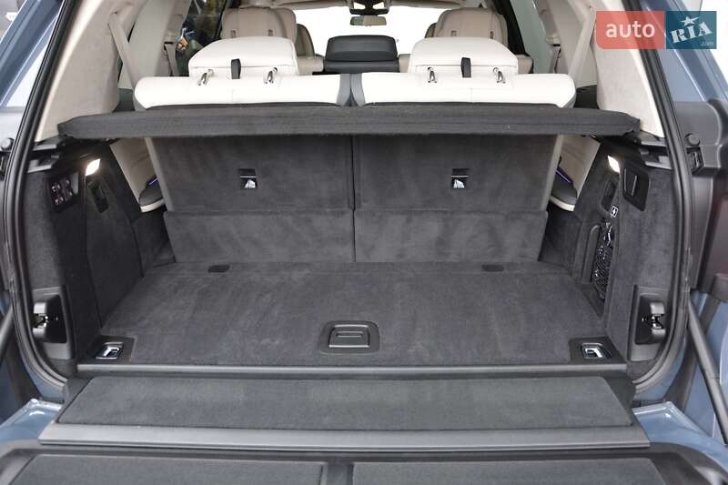 Внедорожник / Кроссовер BMW X7 2023 в Киеве