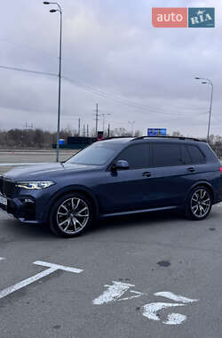 Внедорожник / Кроссовер BMW X7 2022 в Киеве