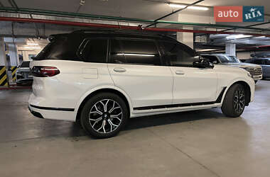 Внедорожник / Кроссовер BMW X7 2019 в 