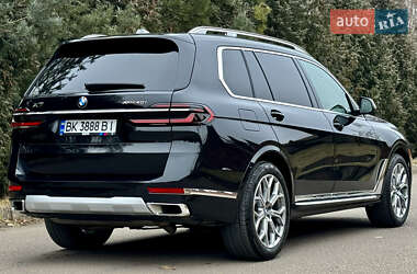 Внедорожник / Кроссовер BMW X7 2024 в 