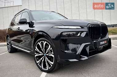 Внедорожник / Кроссовер BMW X7 2023 в Киеве