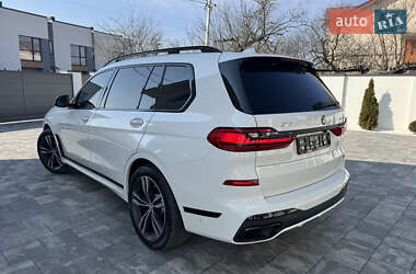 Внедорожник / Кроссовер BMW X7 2022 в Ивано-Франковске