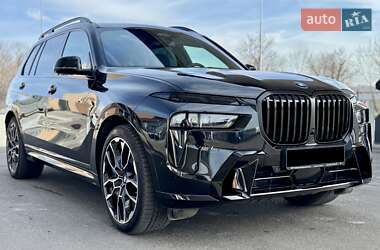 Внедорожник / Кроссовер BMW X7 2023 в Днепре