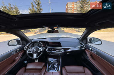 Позашляховик / Кросовер BMW X7 2020 в 