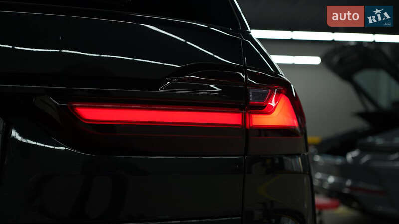 Позашляховик / Кросовер BMW X7 2020 в Києві