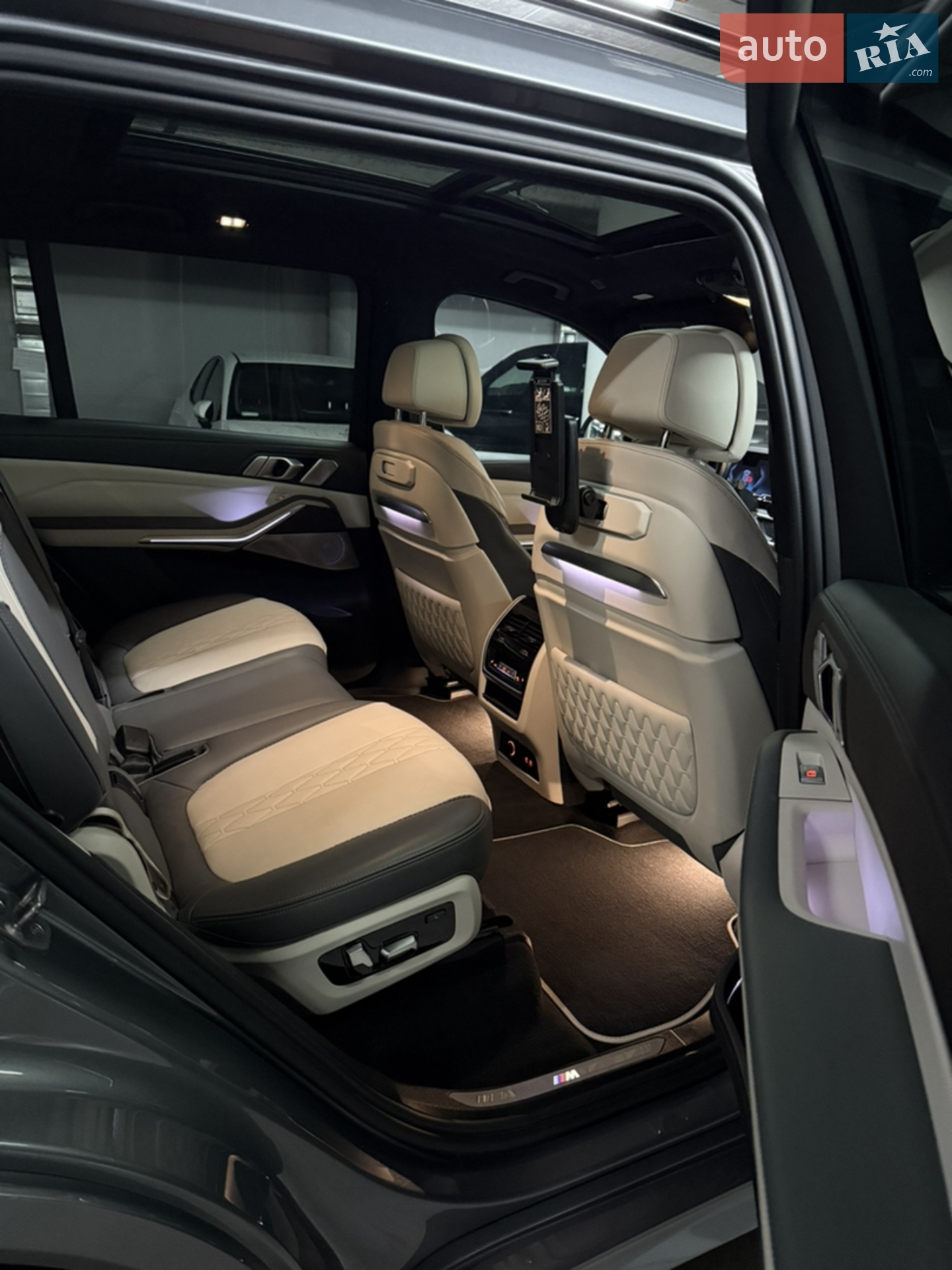 2022 BMW X7 - мініатюра 36