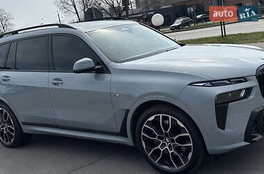 Внедорожник / Кроссовер BMW X7 2024 в 