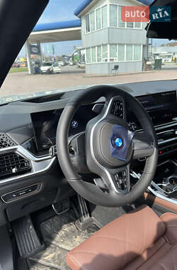 Внедорожник / Кроссовер BMW X7 2024 в 