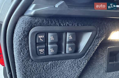 Внедорожник / Кроссовер BMW X7 2021 в 