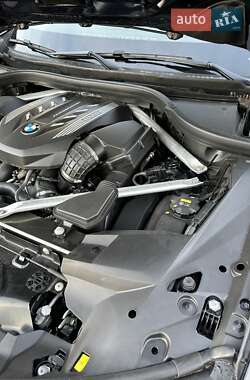 Внедорожник / Кроссовер BMW X7 2021 в 