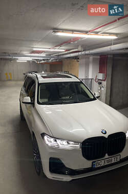 Внедорожник / Кроссовер BMW X7 2020 в 