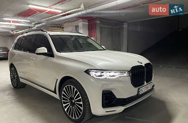 Внедорожник / Кроссовер BMW X7 2020 в 