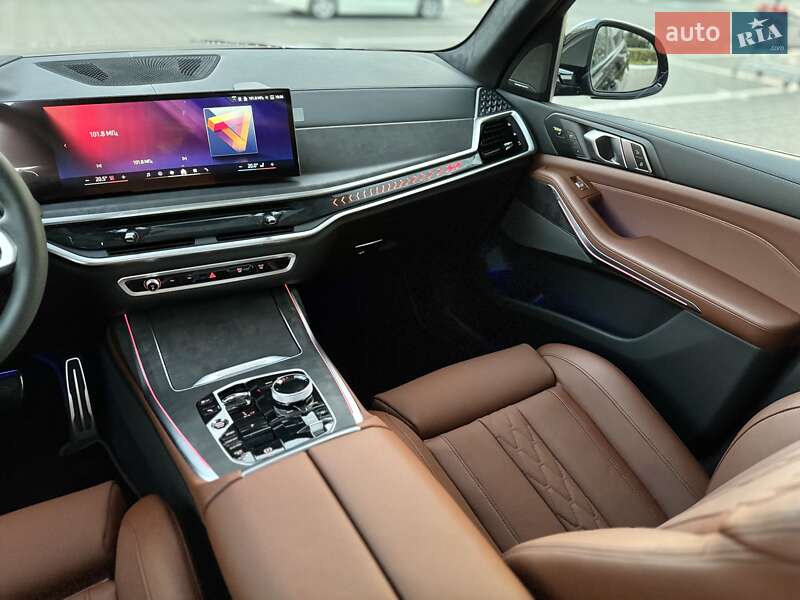 Позашляховик / Кросовер BMW X7 2024 в Одесі