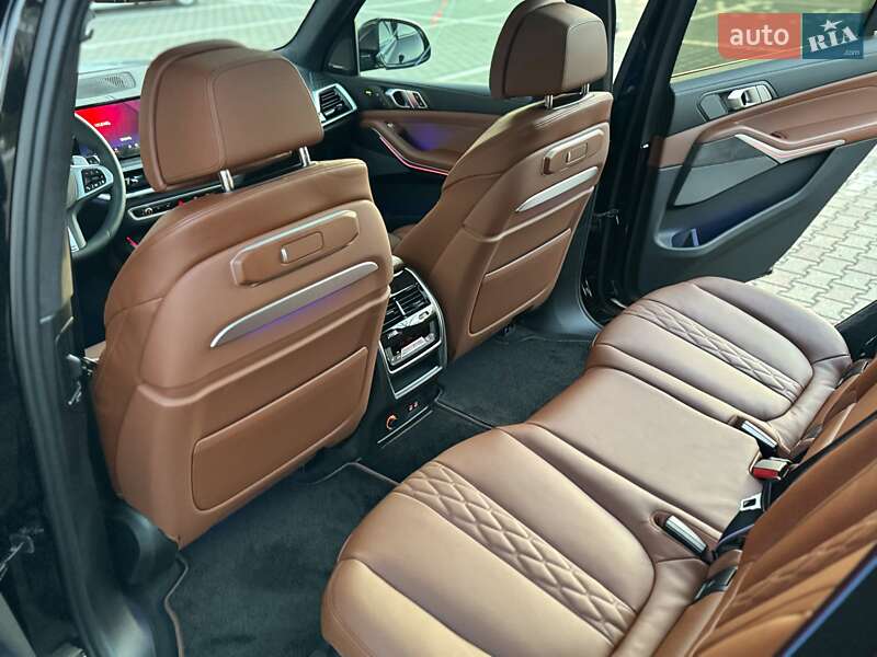 Позашляховик / Кросовер BMW X7 2024 в Одесі