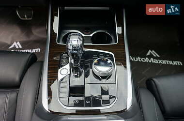 Позашляховик / Кросовер BMW X7 2019 в 