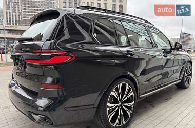 Внедорожник / Кроссовер BMW X7 2023 в 