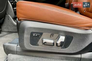 Внедорожник / Кроссовер BMW X7 2020 в 