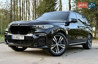Внедорожник / Кроссовер BMW X7 2021 в 