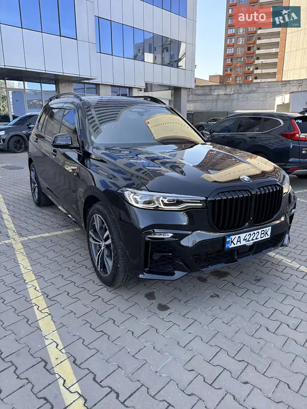 BMW X7