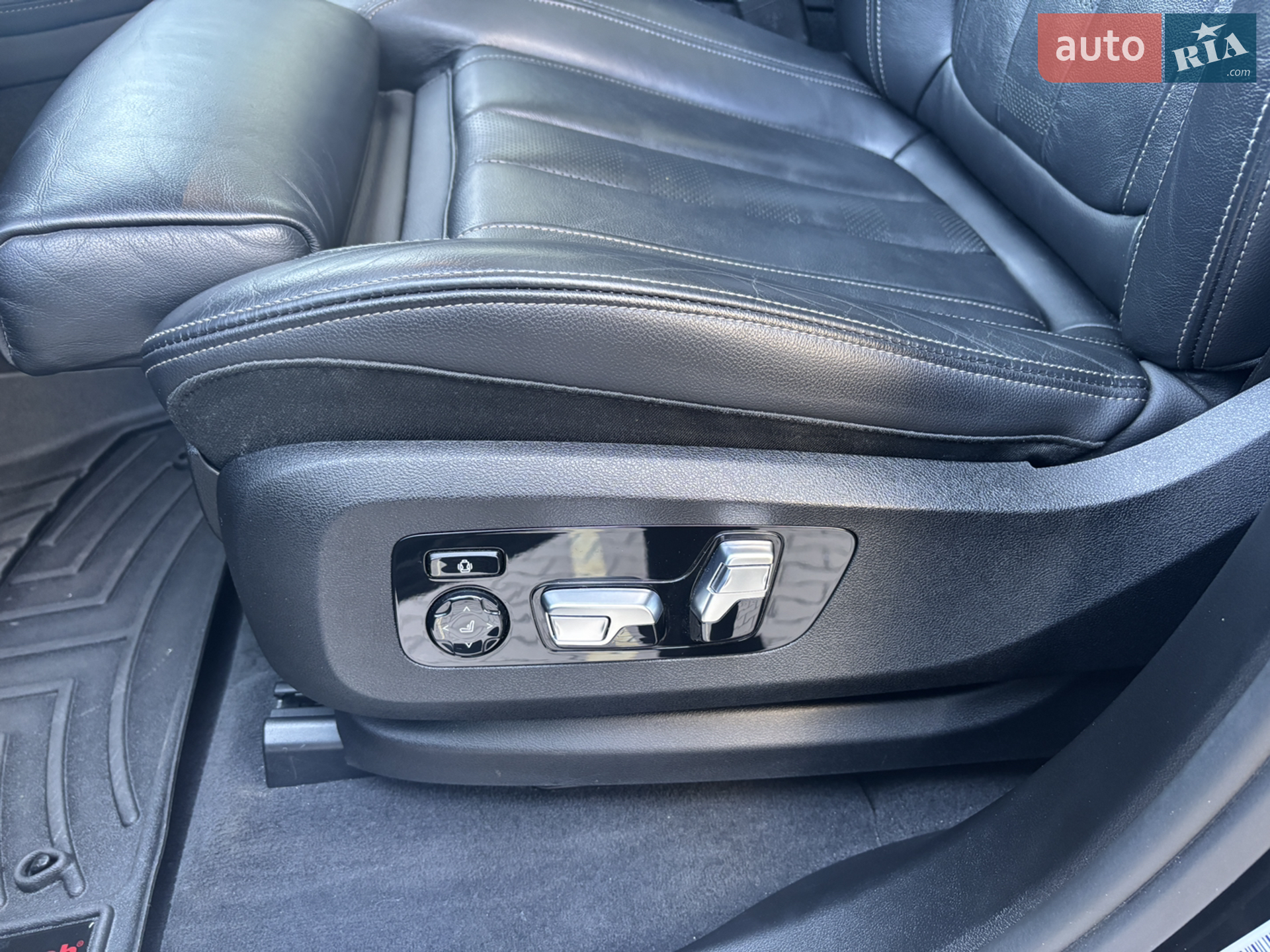 2019 BMW X7 - мініатюра 32