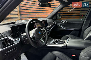 Внедорожник / Кроссовер BMW X7 2023 в 