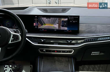 Внедорожник / Кроссовер BMW X7 2023 в 