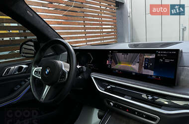 Внедорожник / Кроссовер BMW X7 2023 в 