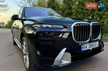 Внедорожник / Кроссовер BMW X7 2024 в 