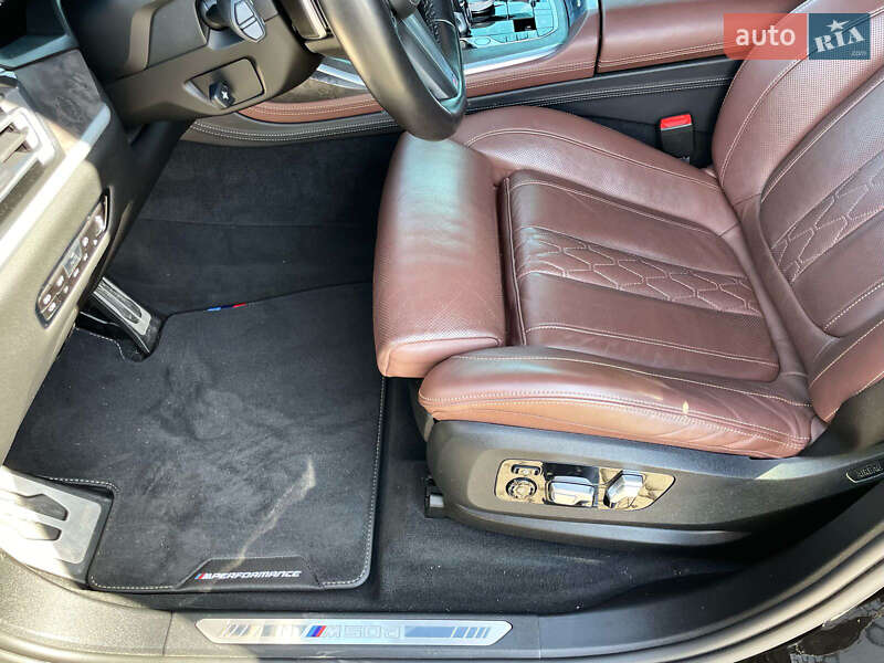 Внедорожник / Кроссовер BMW X7 2020 в Львове