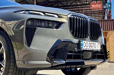 Позашляховик / Кросовер BMW X7 2024 в 
