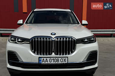 Внедорожник / Кроссовер BMW X7 2021 в 