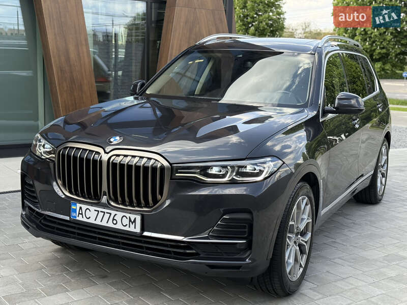 Внедорожник / Кроссовер BMW X7 2019 в 