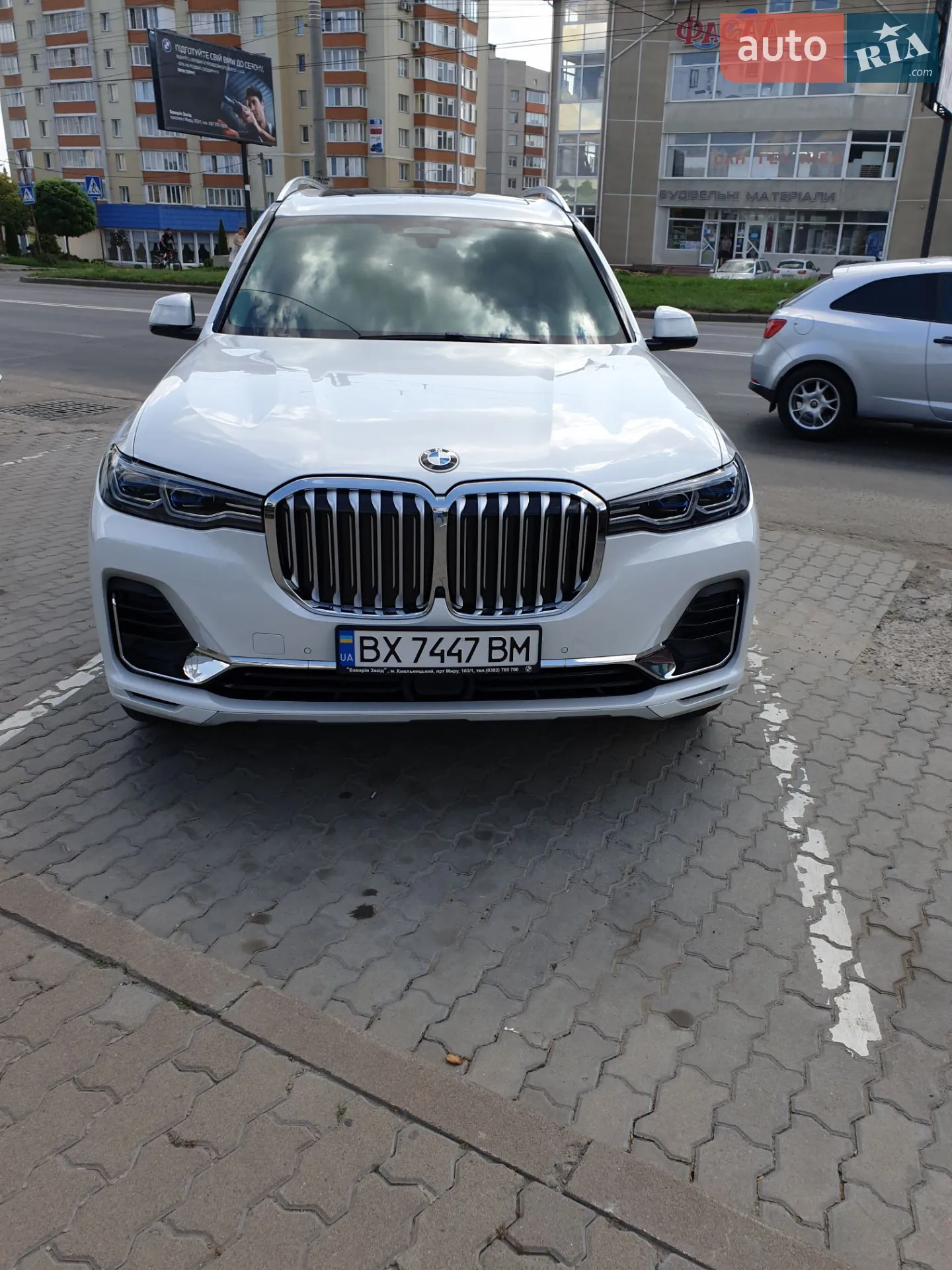 2021 BMW X7 - мініатюра 9