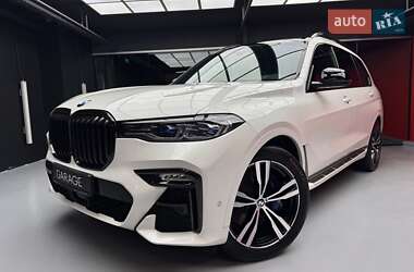 Позашляховик / Кросовер BMW X7 2020 в 