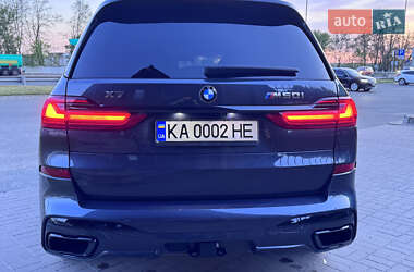Внедорожник / Кроссовер BMW X7 2022 в 
