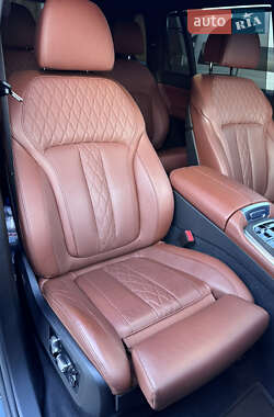 Внедорожник / Кроссовер BMW X7 2022 в 