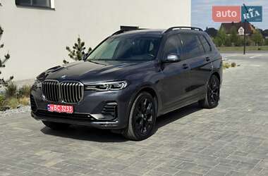 Внедорожник / Кроссовер BMW X7 2020 в 