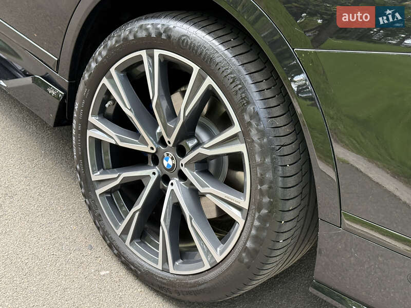 Позашляховик / Кросовер BMW X7 2019 в Києві