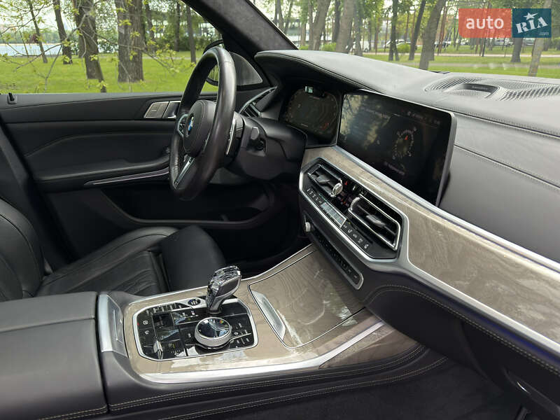 Позашляховик / Кросовер BMW X7 2019 в Києві