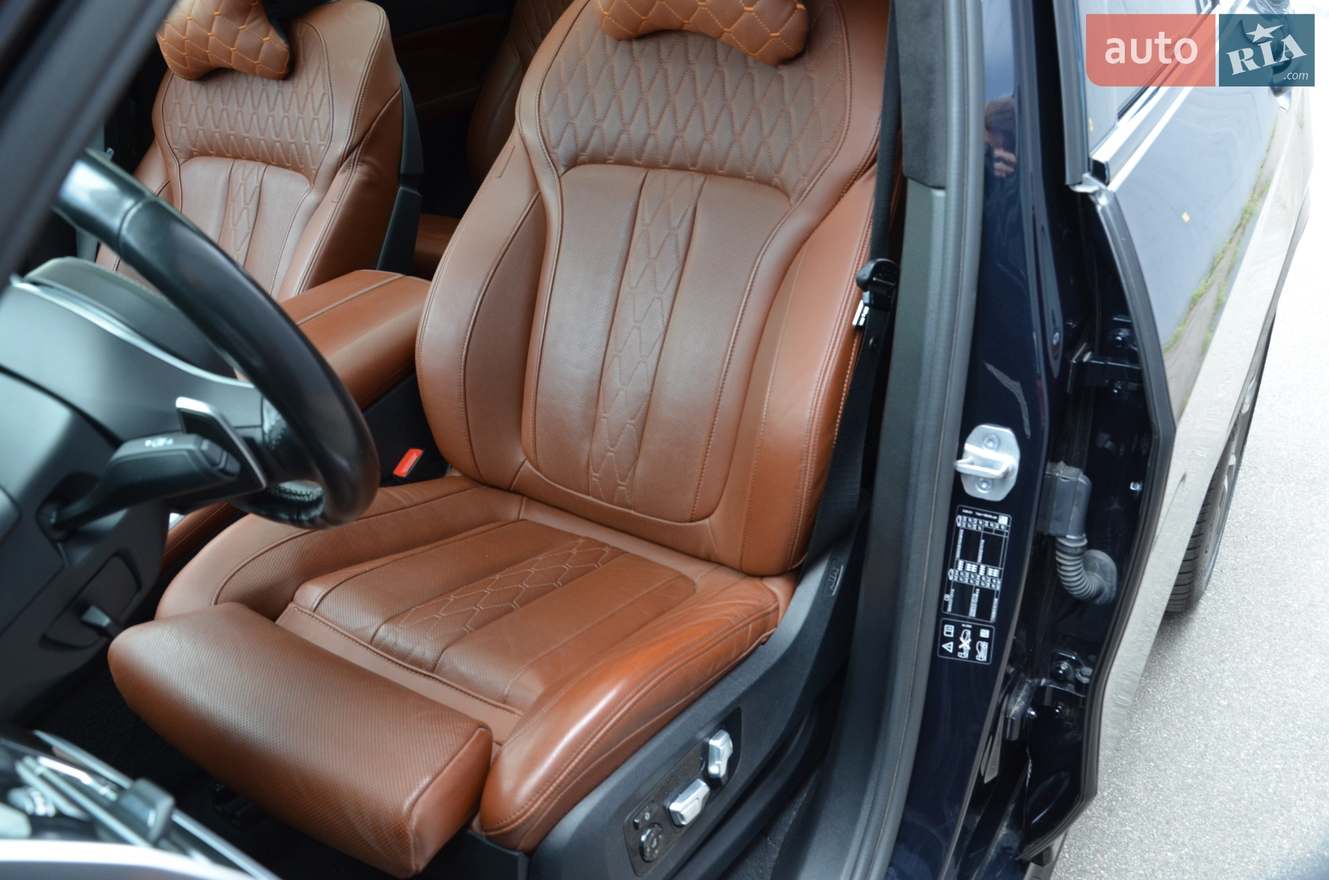 2020 BMW X7 - мініатюра 30