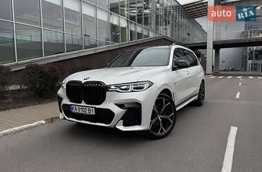 Позашляховик / Кросовер BMW X7 2020 в 
