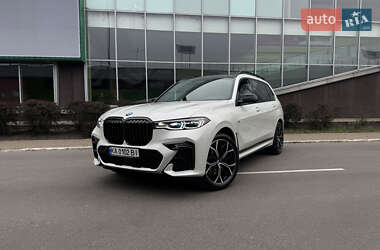 Позашляховик / Кросовер BMW X7 2020 в 