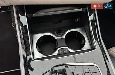 Позашляховик / Кросовер BMW X7 2020 в 