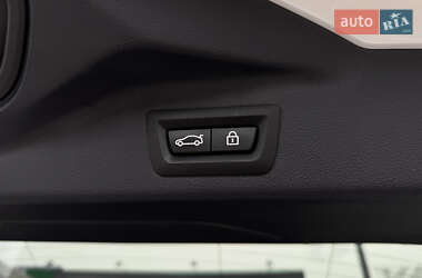 Позашляховик / Кросовер BMW X7 2020 в 