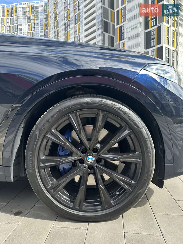 Внедорожник / Кроссовер BMW X7 2019 в Киеве