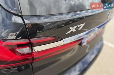 Внедорожник / Кроссовер BMW X7 2020 в 