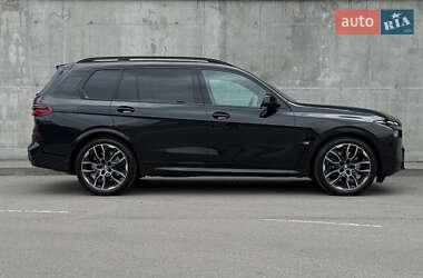 Позашляховик / Кросовер BMW X7 2025 в 