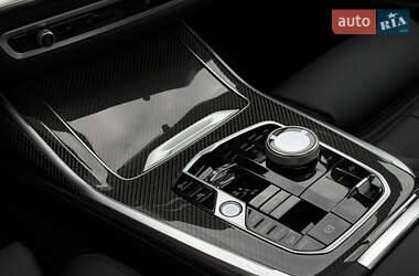 Позашляховик / Кросовер BMW X7 2025 в 